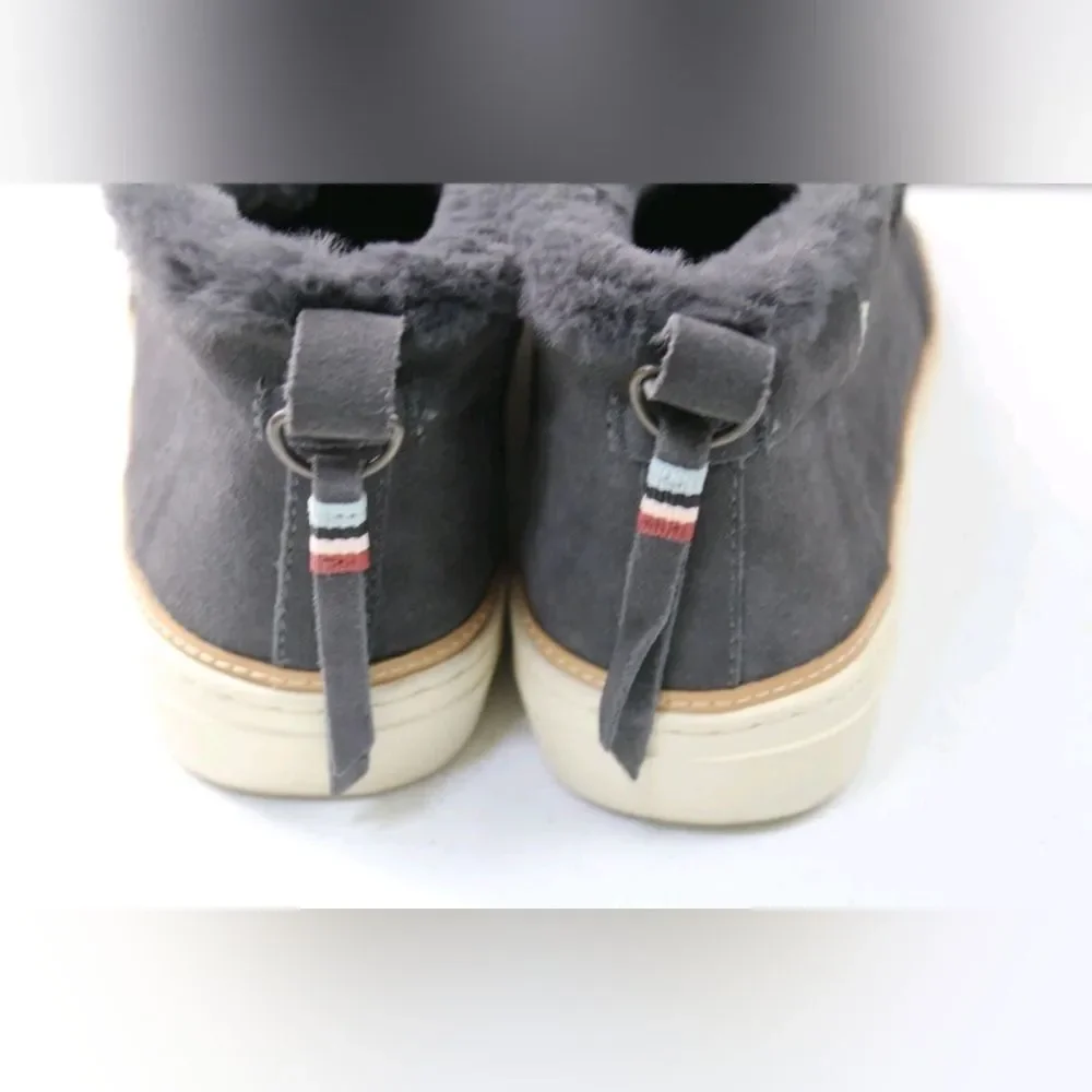 NEW TOMS Grey Suede Booties BOOTS Women's Faux Fur Paxton Chukka 6